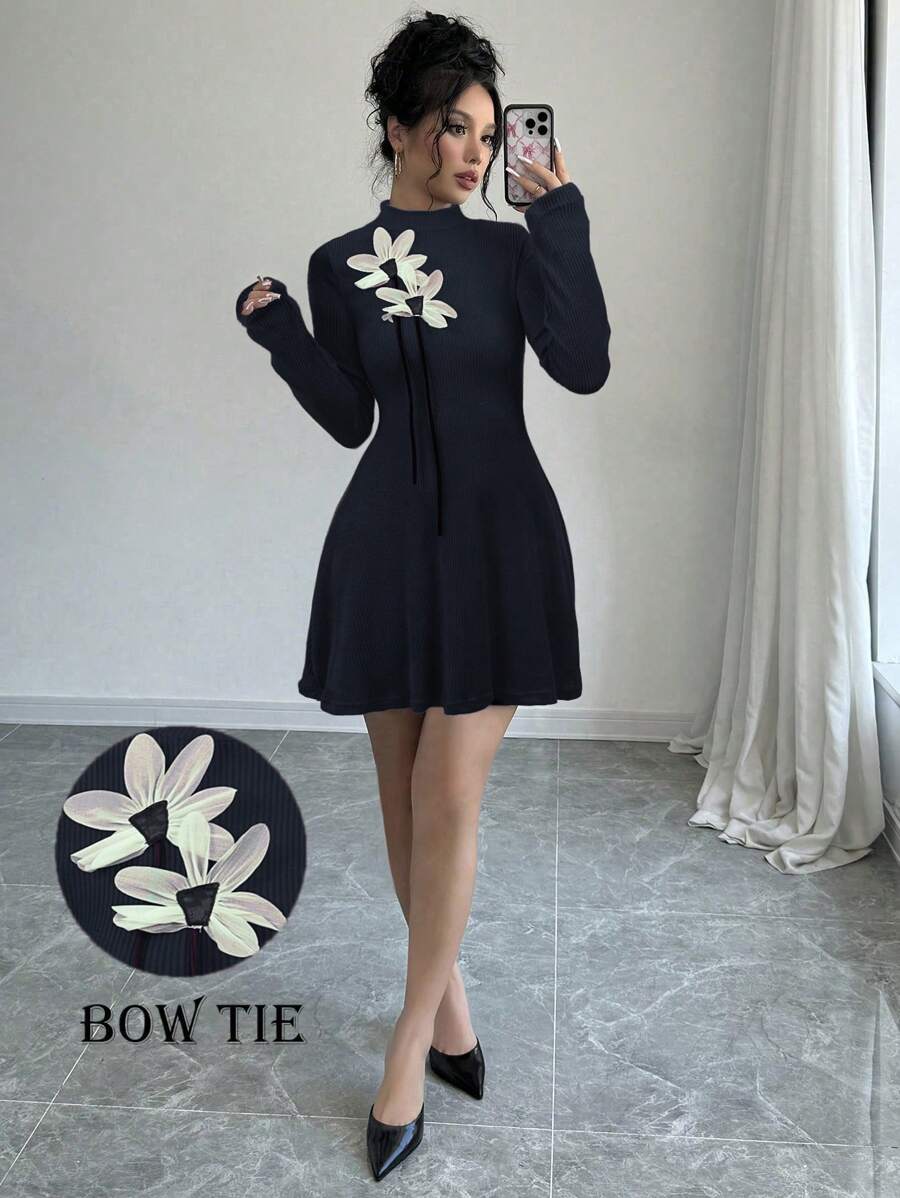 Calvaya 1 pieza Vestido elegante de mujer de cuello alto, tejido texturizado, manga larga con decoración de flor 3D, dobladillo acampanado, otoño/invierno