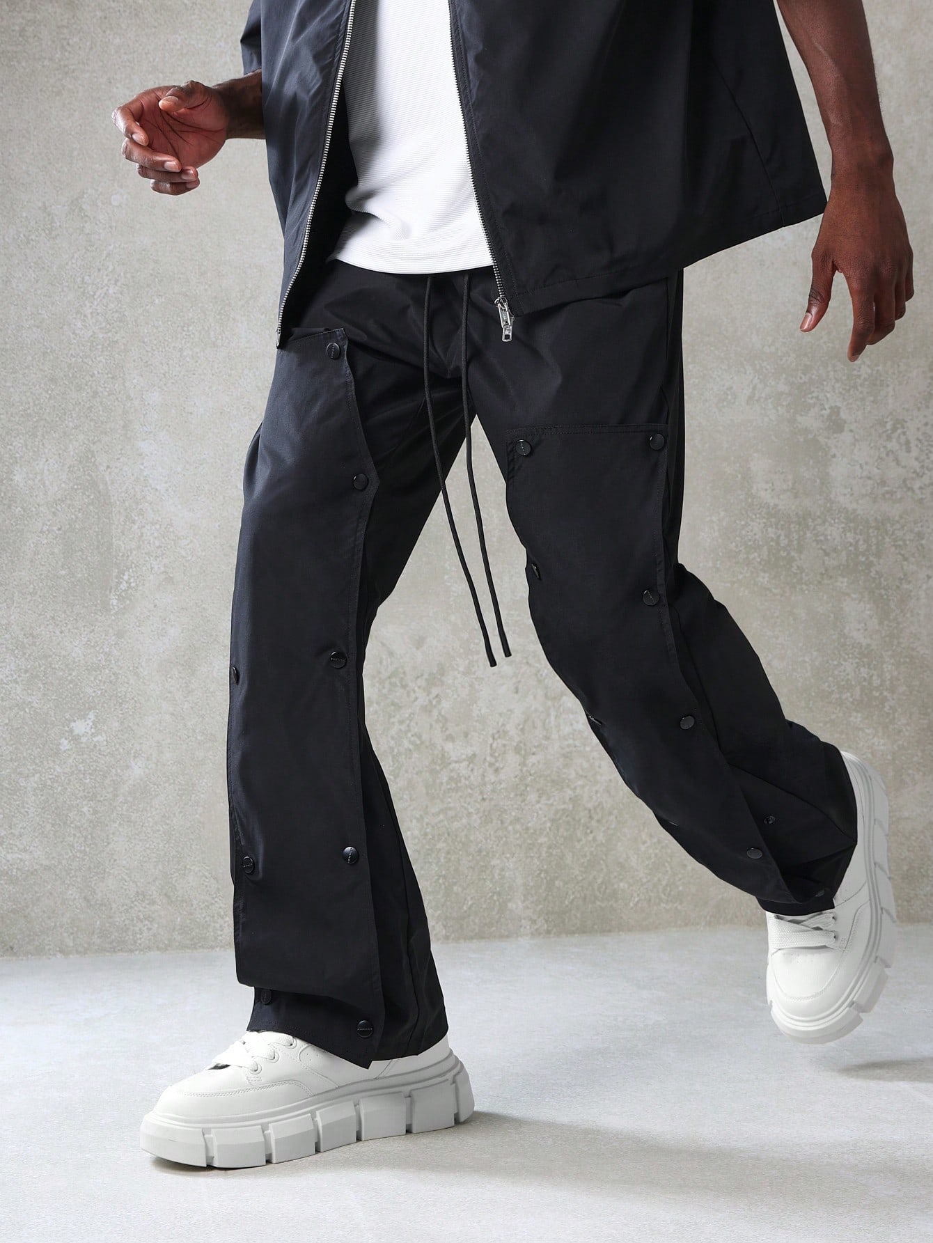 Performance Nylon Flare Fit Cargo Pants With Snap Button