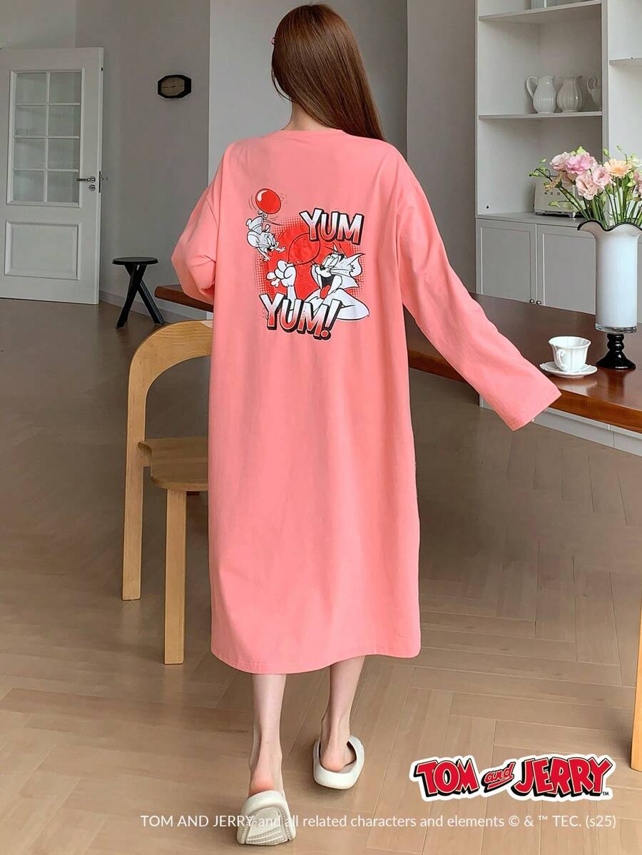 DAZY TOM AND JERRY X DAZY Camiseta grande informal y linda como camisón con logotipo y gráficos grandes impresos