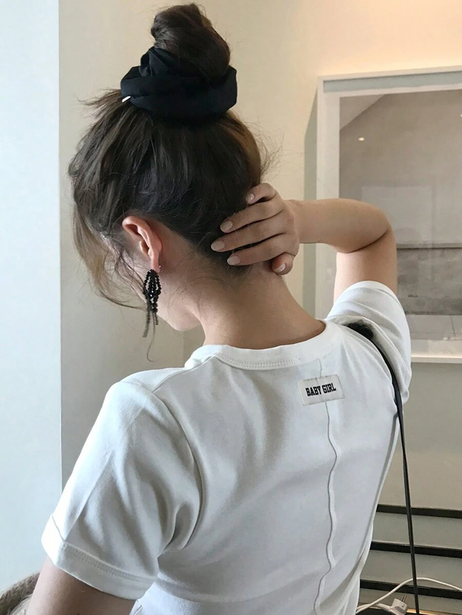 1 pieza Camiseta blanca de manga corta, cuello redondo, ajustada, de unicolor para mujer, para primavera/verano