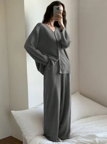Gris Oscuro