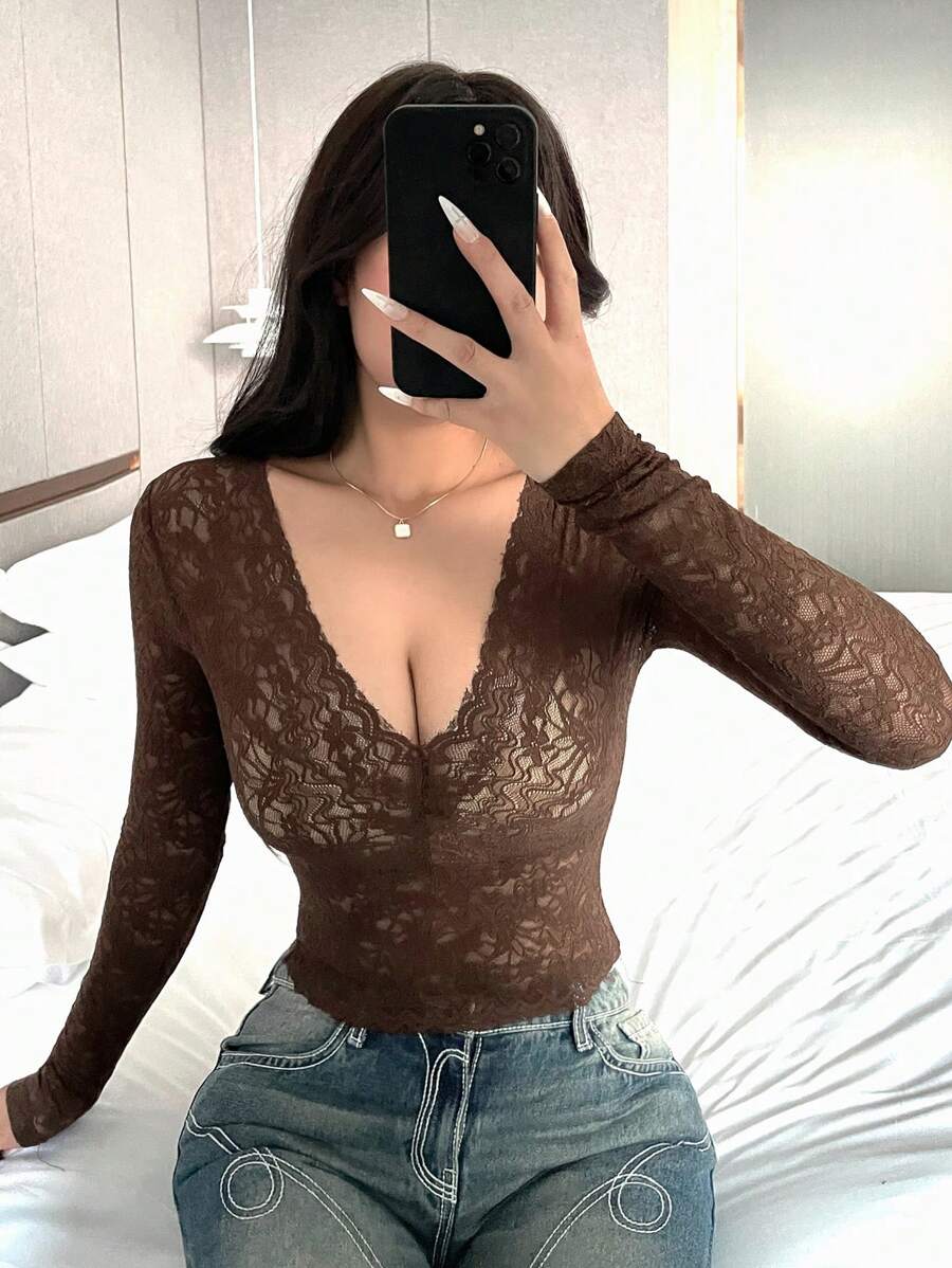DAZY Blusa de encaje marrón con tonos de café, primavera/verano