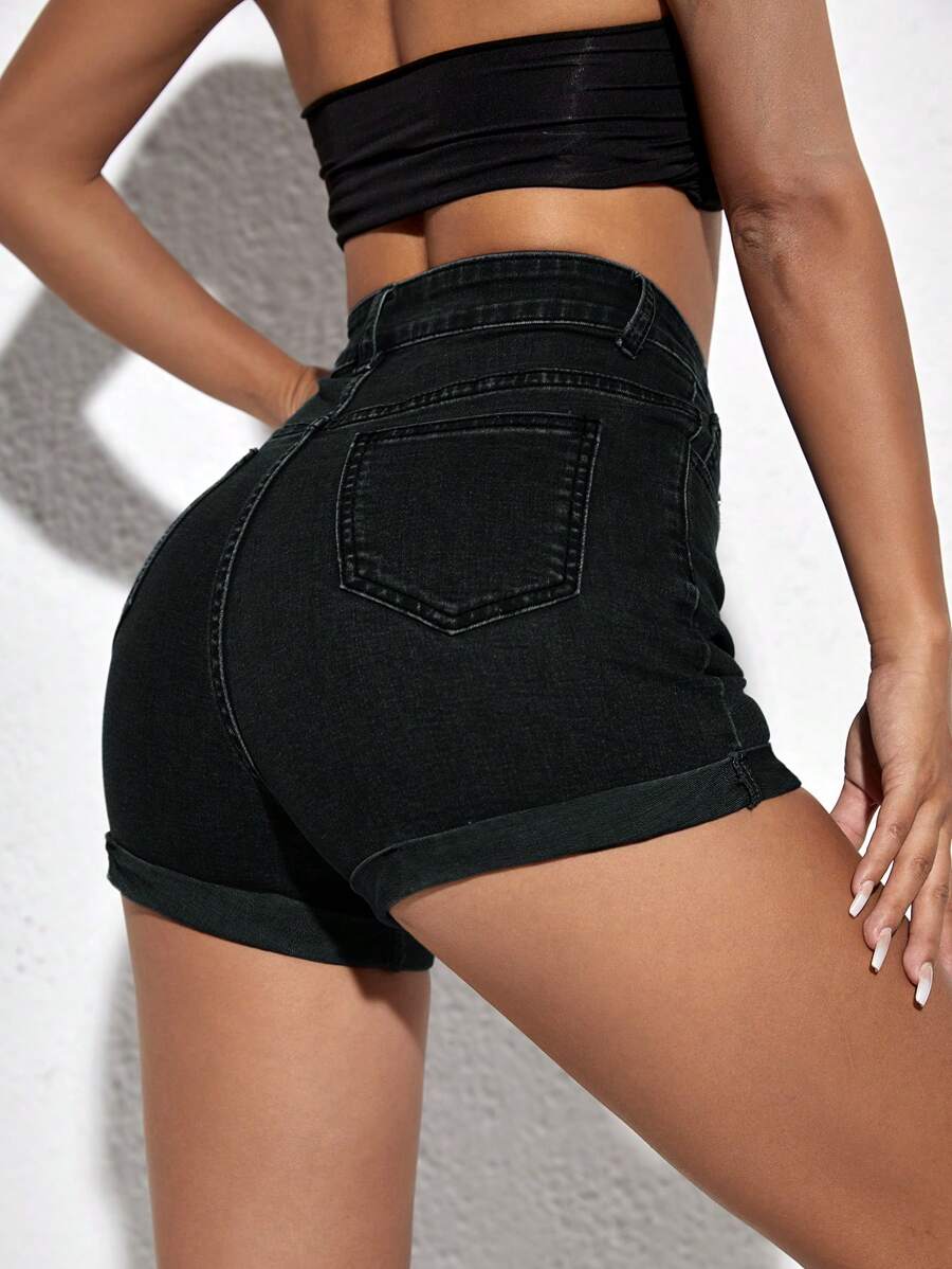 SHEIN ICON Short en jean ajusté décontracté simple avec boutons et poches avant pour femmes