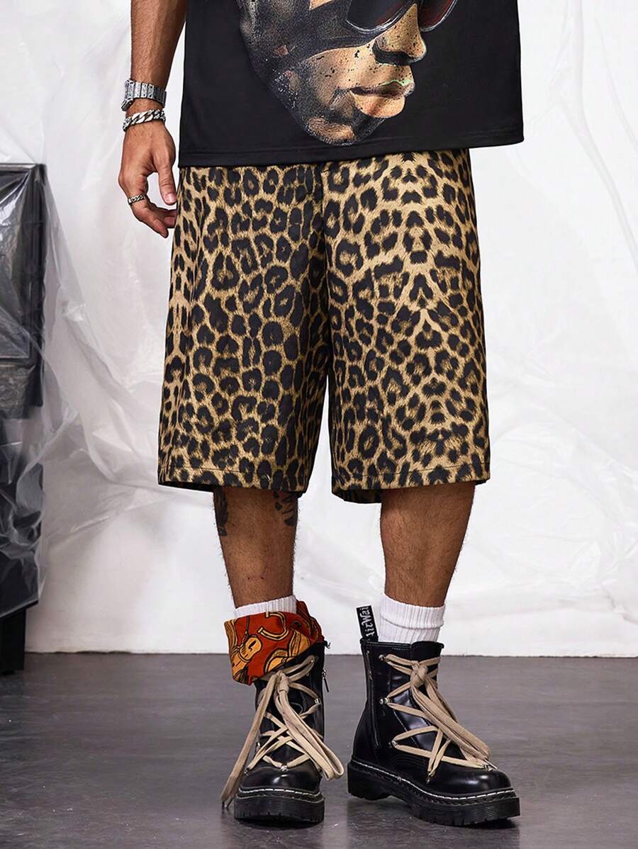 AXEPEAK Shorts tipo bermuda sueltos y rectos de hombre con estampado digital de leopardo, adecuados para el verano, con estilo streetwear