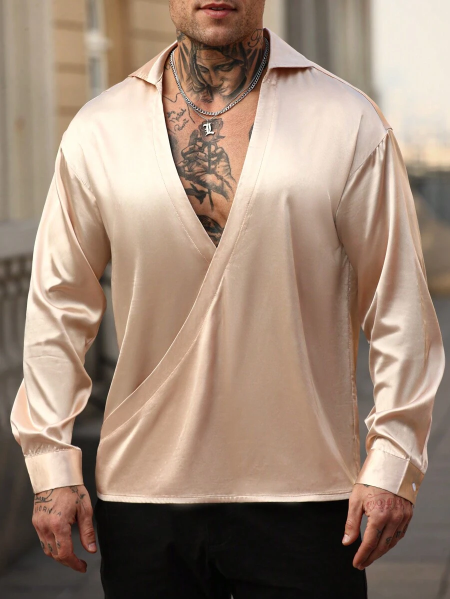 Manfinity AFTRDRK Camisa casual de manga larga con cuello de solapa para hombre, de popelina