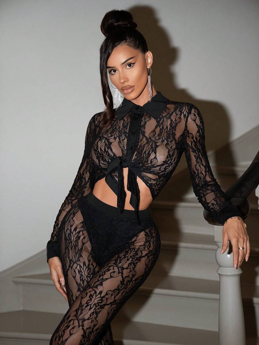 Zolique Fashionable Sexy Sheer Lace Fitted Cropped Blouse