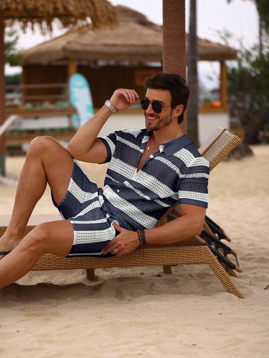 Manfinity RSRT Men's Contrast Color Striped Knit Short Sleeve Top And Shorts Set