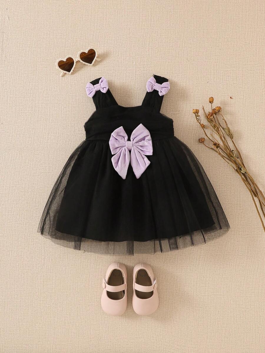 SHEIN Stijlvolle mode voor babymeisjes met tule strik en jarretels en prinsessenfeestjurk