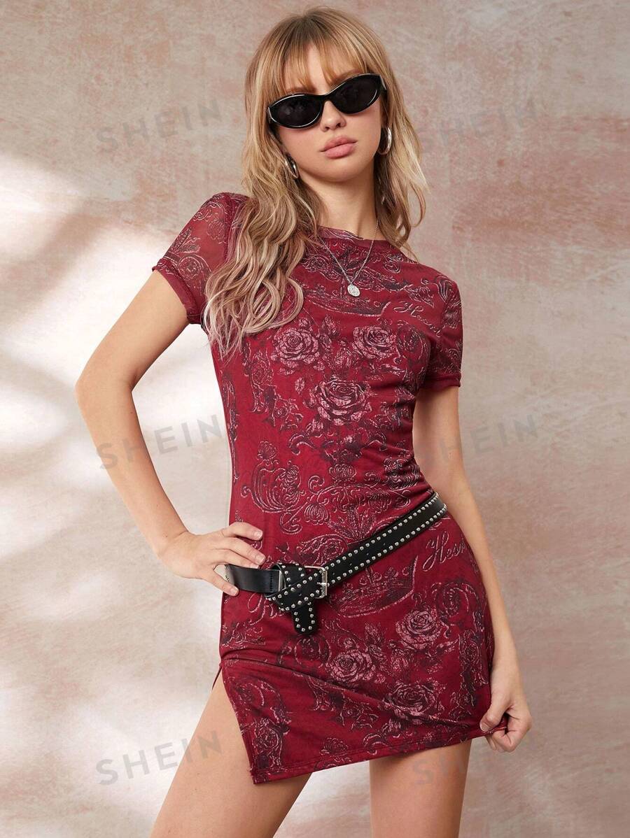 Easelle Vestido mini ajustado con abertura lateral, estampado de patrón vintage de palacio, color rojo, para mujer, de estilo casual