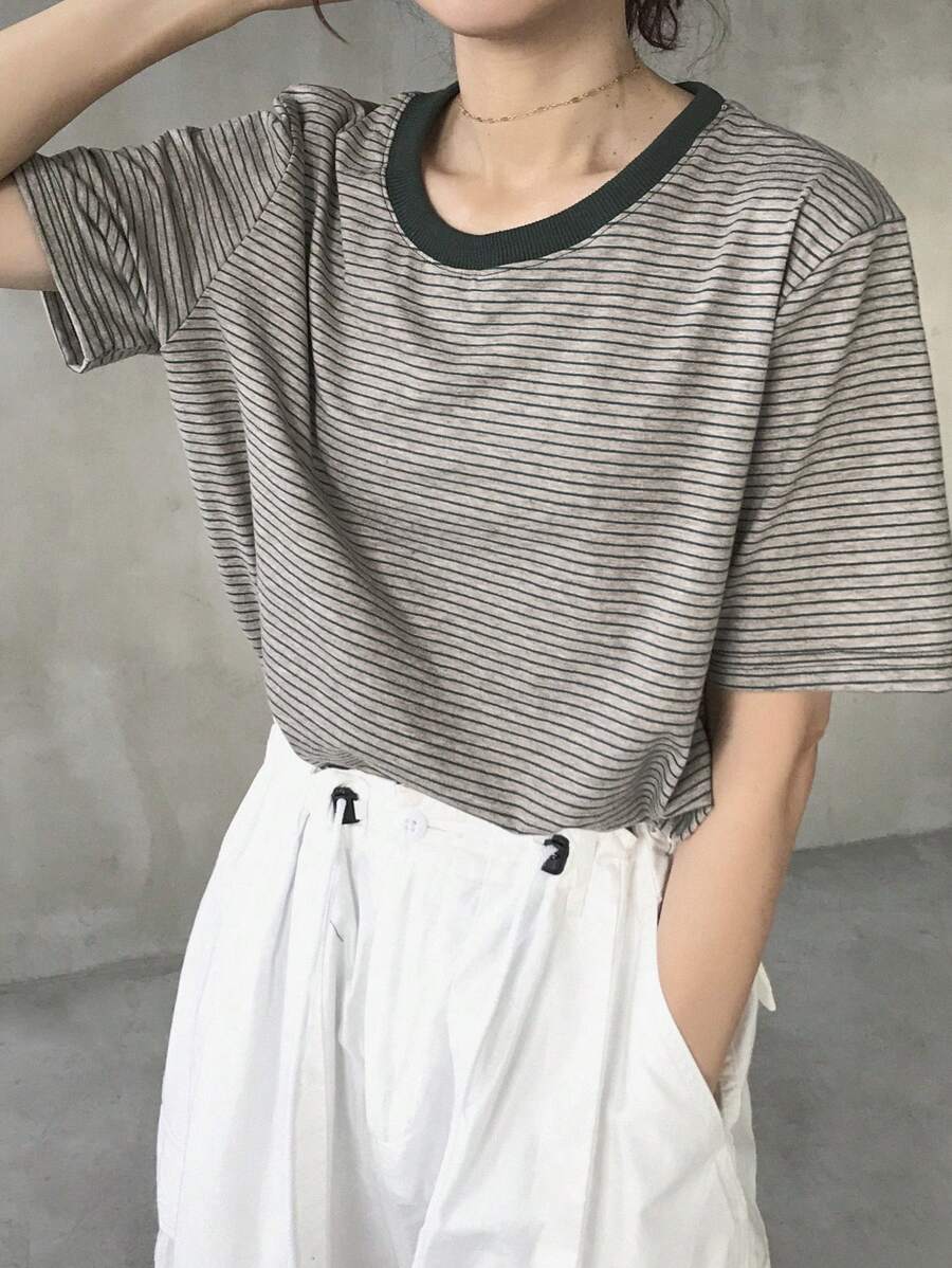 FRIFUL Maglietta a righe oversize da donna, collo tondo, stile basic, adatta all'estate