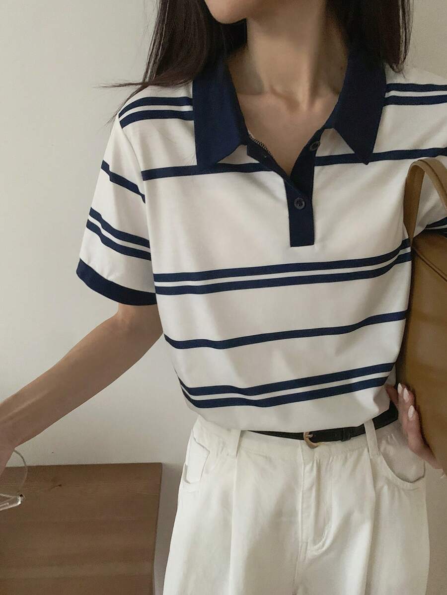 DAZY Maglietta casual a maniche corte con colletto polo, a blocchi di colore e righe per le donne