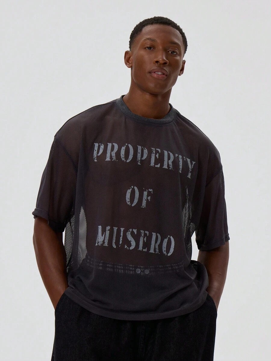 Musero Camiseta holgada de malla con eslogan para hombres