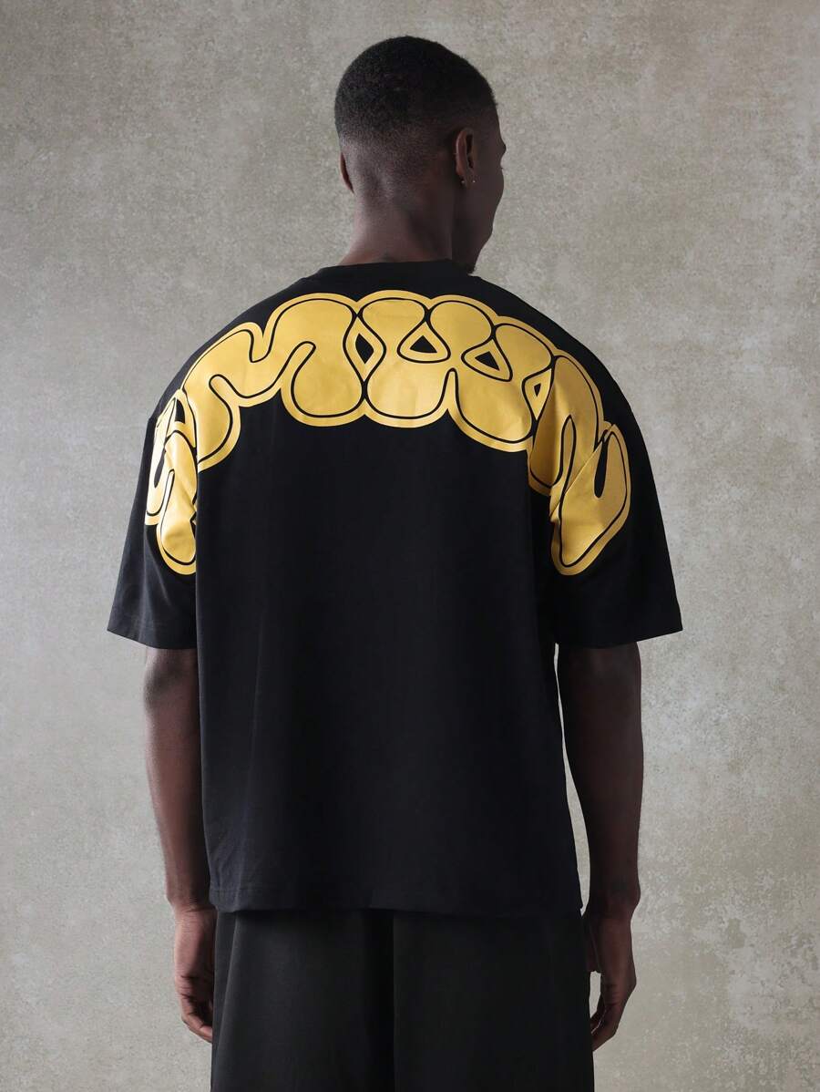 SUMWON Camiseta holgada de uso urbano con diseño de logotipo curvado impreso, mezcla de algodón premium, cuello redondo, uso casual atlético, declaración de moda estilo urbano