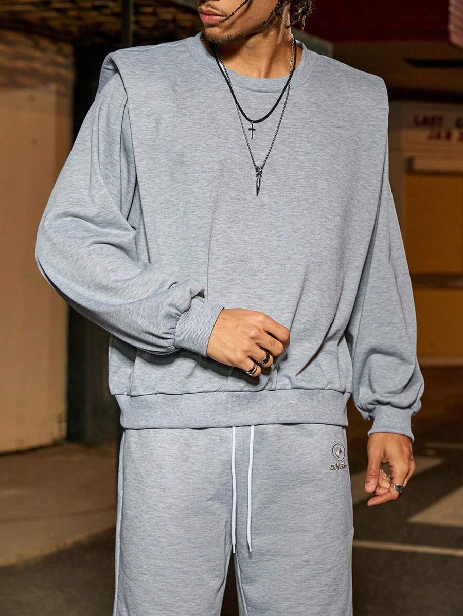 Manfinity Streetrush Men's Solid Color Round Neck Long Sleeve Loose Casual Sweatshirt Men Sweat Outfits