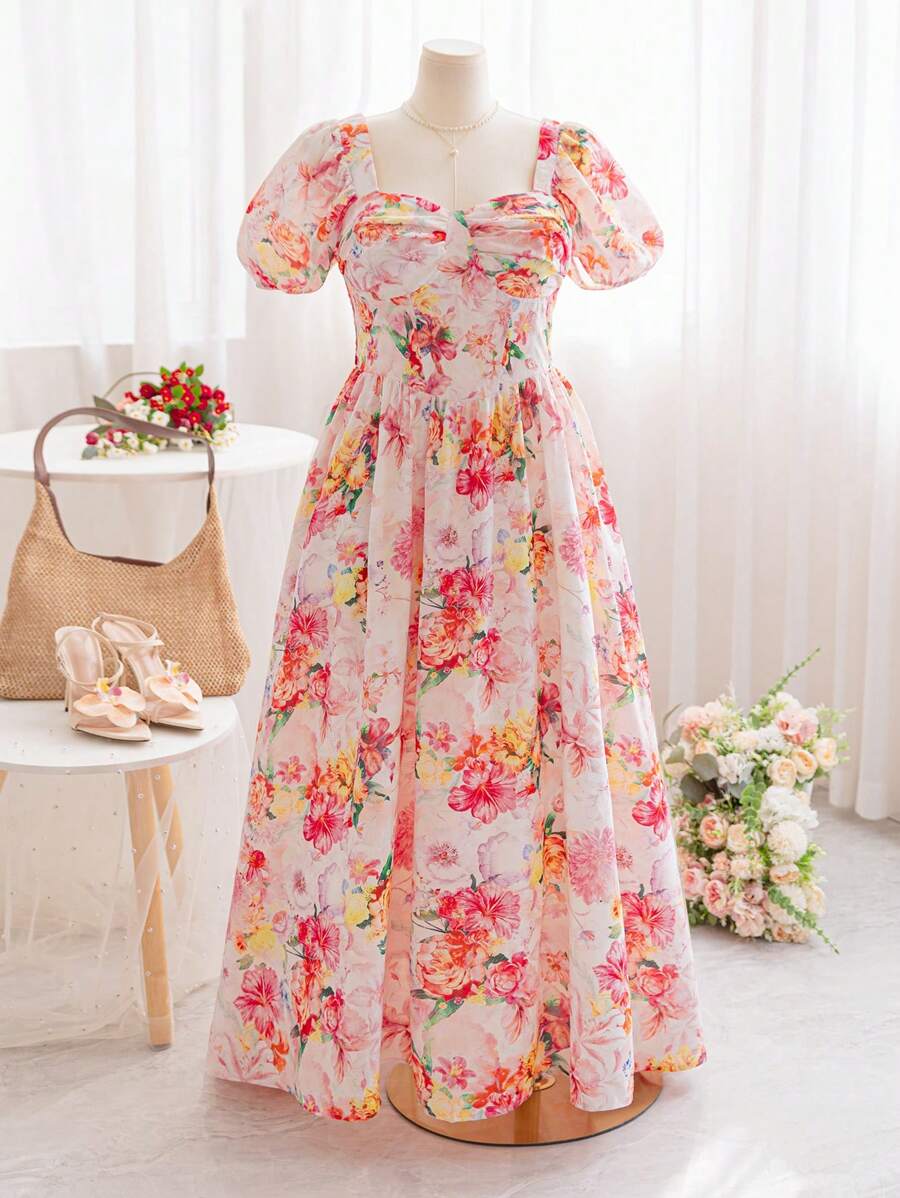 Soleia Robe maxi à manches bouffantes, col carré, à imprimé floral romantique, pour femmes grandes tailles. Style vacances de printemps