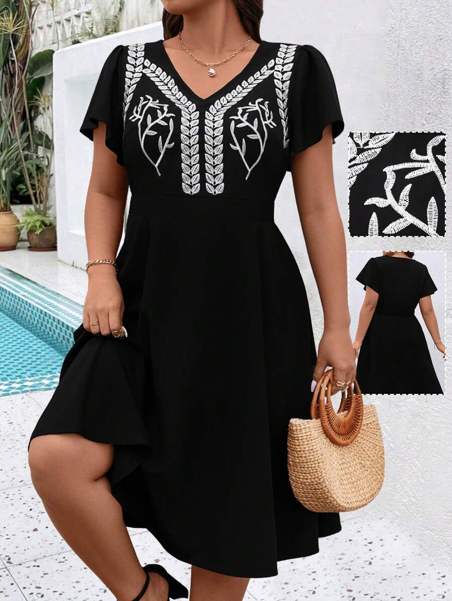 SHEIN LUNE Plus Size Women Letnia Sukienka Z Dekoltem W Serek Haftowana Z Krótkim Rękawem Casual