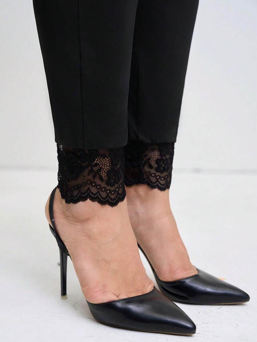 SHEIN Clasi Leggings noirs patchwork en dentelle à taille élastique pour femmes grandes tailles, tenues de sortie, Saint-Valentin, été/printemps, vintage, vêtements de travail pour femmes, style Old Money