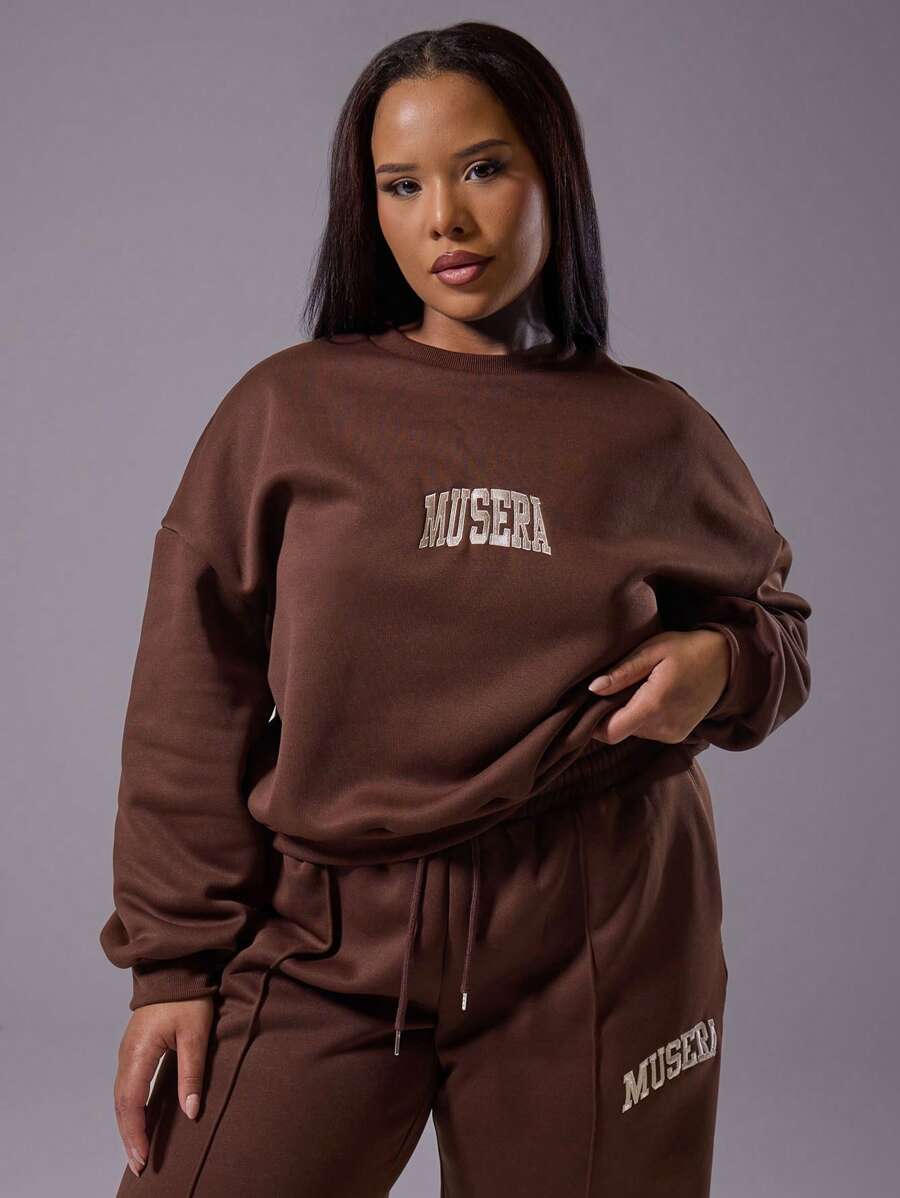 MUSERA Sudadera de manga larga con bordado de marca talla grande para mujeres, adecuada para aeropuerto, básica, ropa urbana, casual