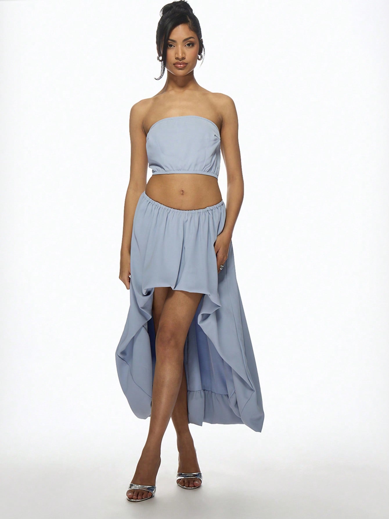 シルバー ストラップレス フレアドレス シルバー ロングドレス ベアトップ スパンコールレース チュール