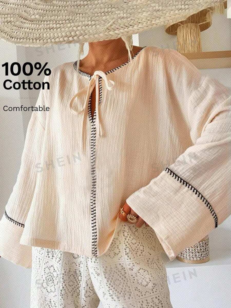 SHEIN Frenchy Blusa casual de manga larga con bloques de color y cordón de encaje delantero para mujer