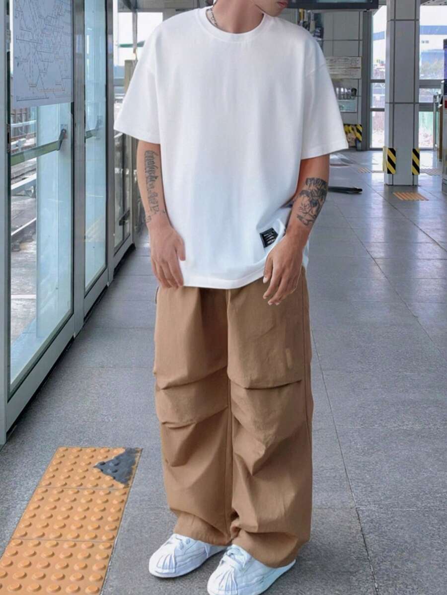 SHEIN 2pcs Teen Boys Casual White Short Sleeve T-Shirt & Khaki Cargo Pants Set, Street Style, Punk, Rock, School/Daily Outfit, Spring/Summer