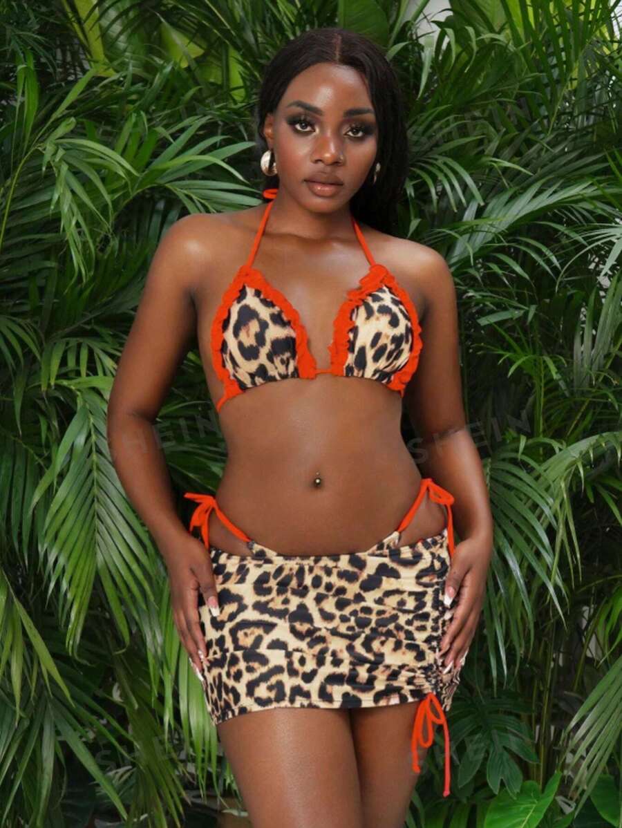 SHEIN Slayr Conjunto de bikini de 3 piezas con falda de sarong, estampado de leopardo y lazo en el cuello para mujer, ideal para el verano y la playa