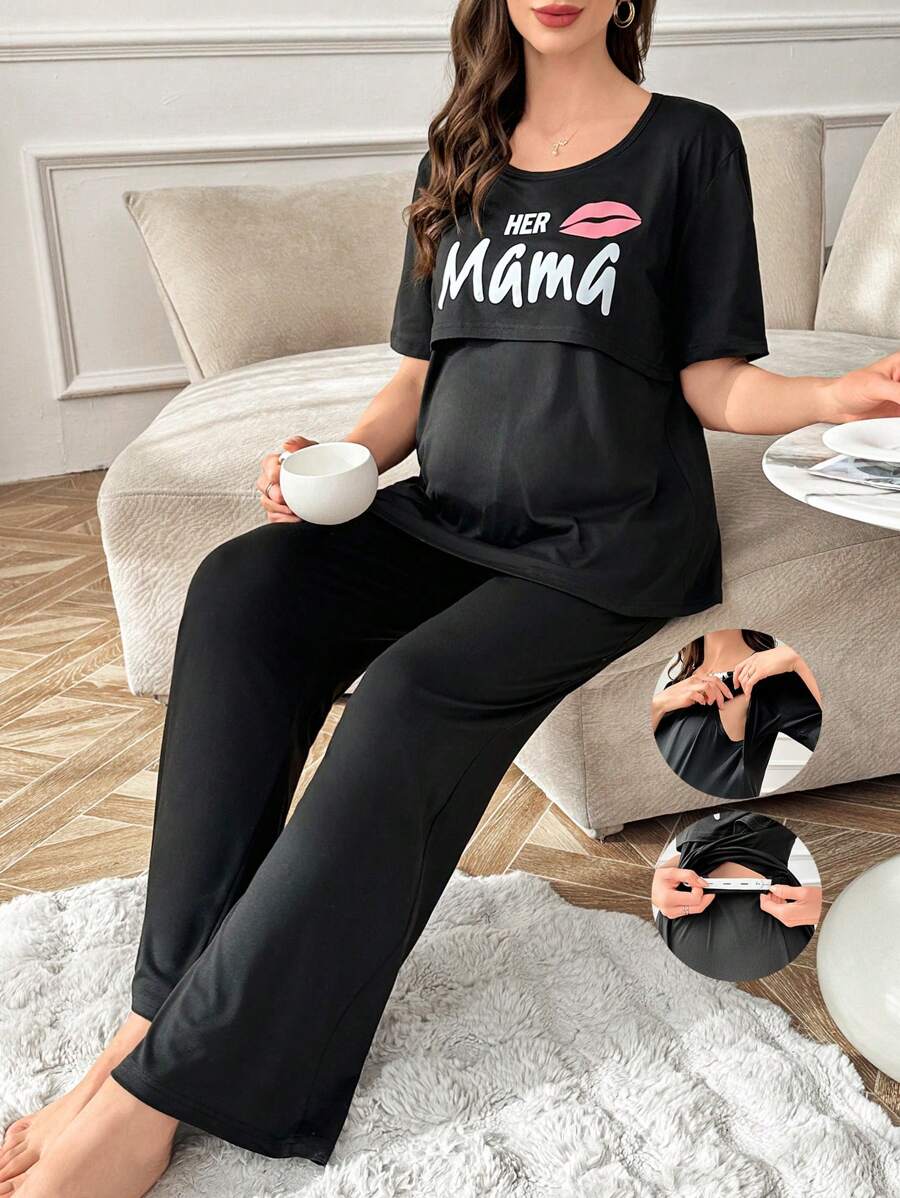 Conjunto de pijama de maternidad informal con estampado de letras y diseño de lactancia