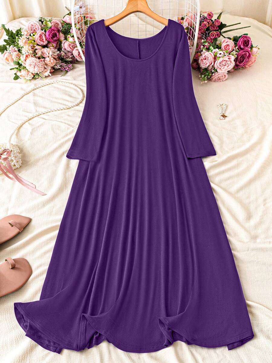 SHEIN LUNE Vestido morado de manga larga y cuello redondo de corte amplio para mujer de talla grande, outfit de mujer burdeos de largo maxi para Navidad