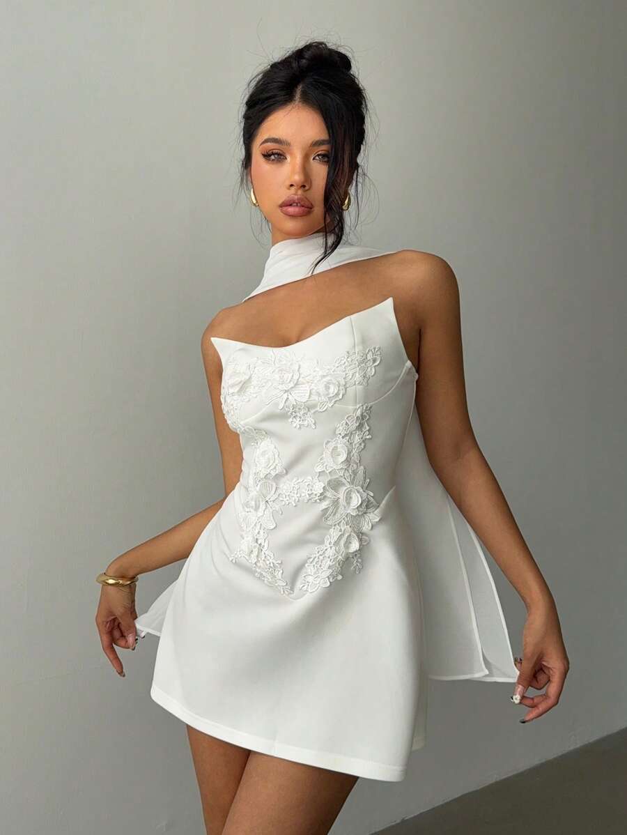 Aloruh Women Floral Embroidery Decor Tube Top Mini Dress