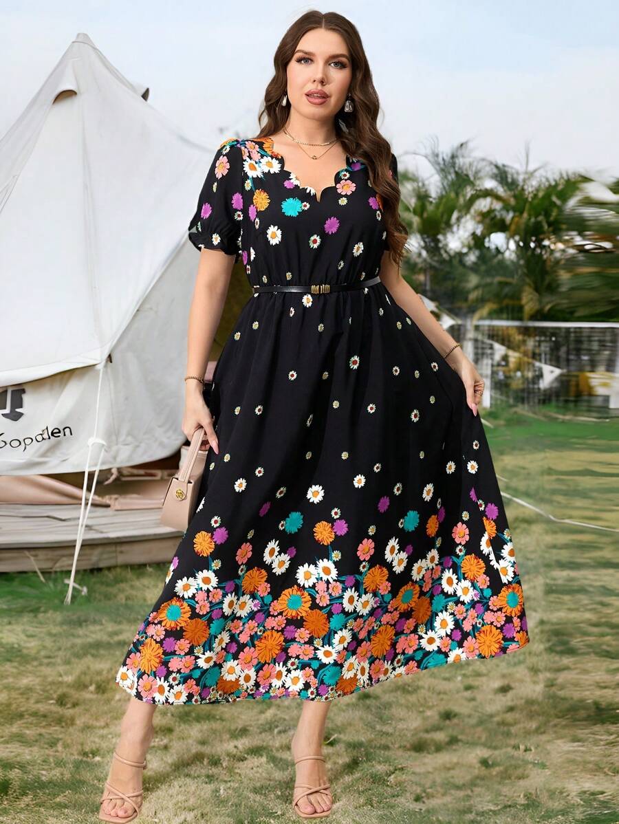 SHEIN Clasi Plus Size Women's Contrast Lace Short Sleeve Graphic Print Holiday Dress, Romantic Dress, Elegant Dress, Women's Spring Clothing, Bohemian Dress