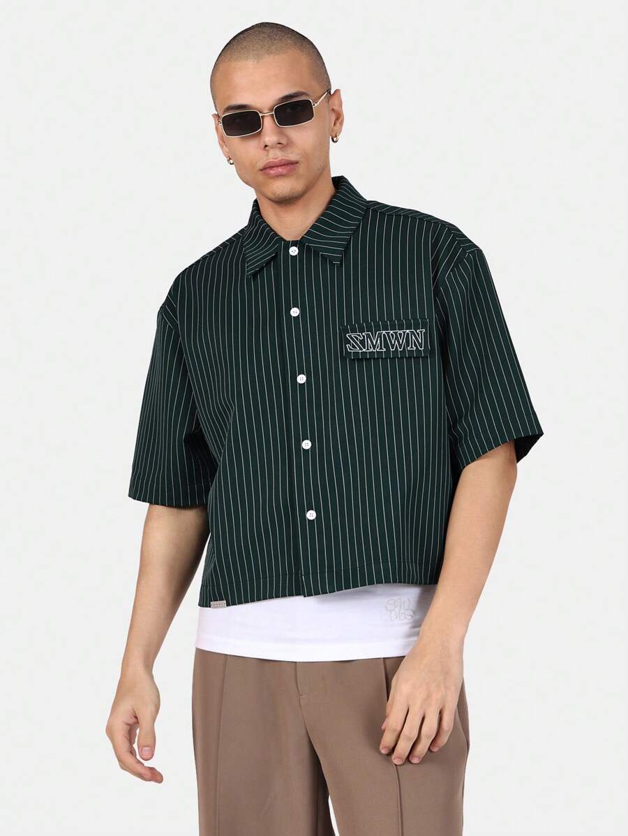 SUMWON Camisa casual a rayas con botones, top corto, moda urbana juvenil para festivales de verano y campus universitario