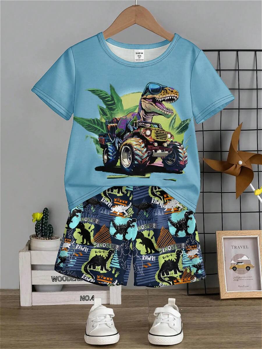 SHEIN 2pcs Young Boy Casual Simple Short Sleeve T-Shirt And Shorts Set, Suitable For Summer