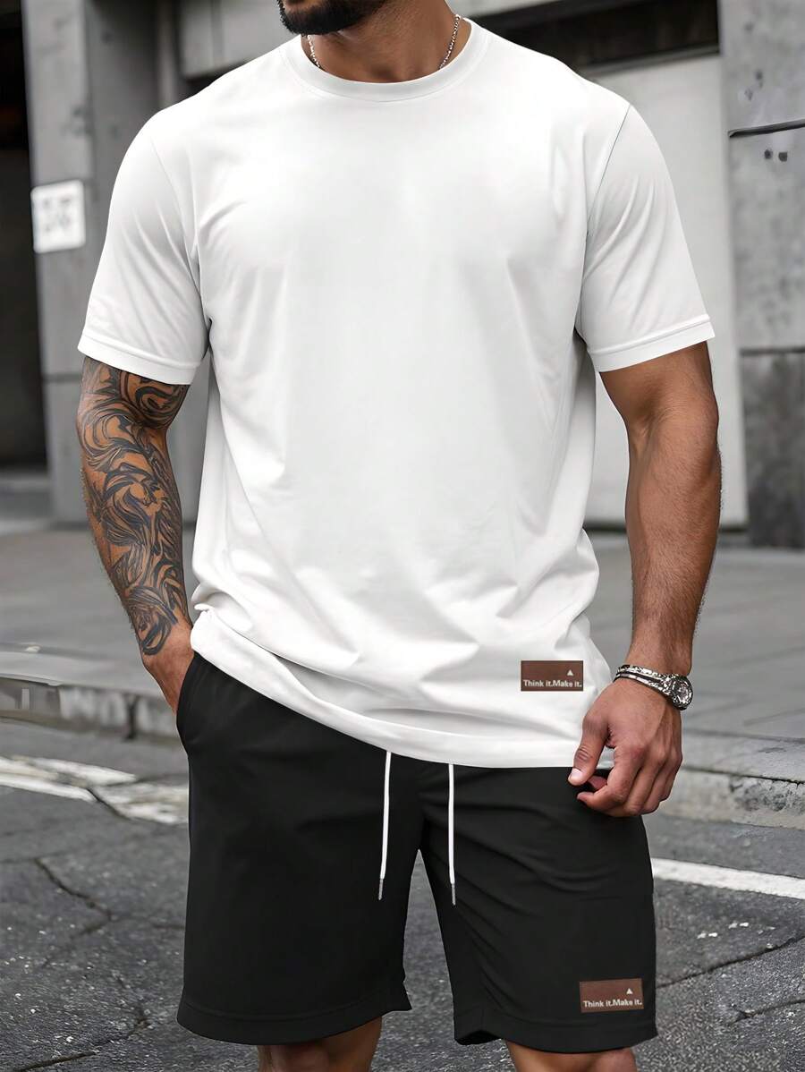 Manfinity Homme Plus Size Men's Letter Graphic Crew Neck Short Sleeve Casual T-Shirt And Drawstring Waist Shorts Set