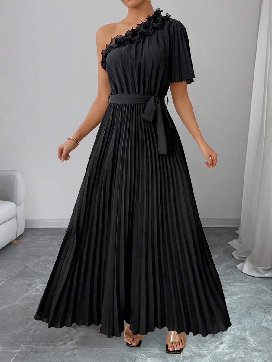 SHEIN Clasi Robe élégante noire asymétrique à volants en mousseline d'épaule pour femme, printemps/été, avec ceinture nouée à la taille plissée