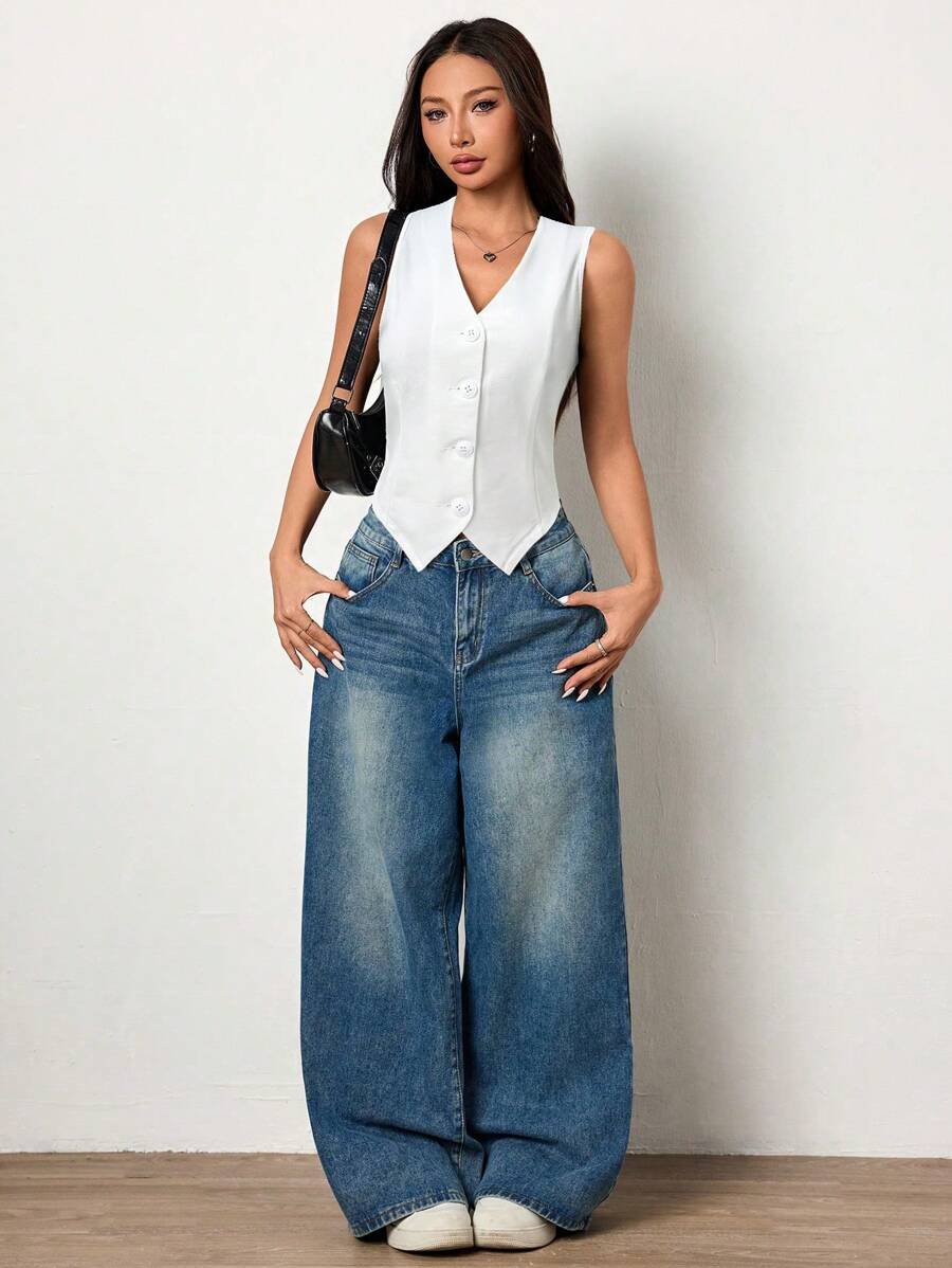 SHEIN Unity 1 pièce Débardeur ajusté tricoté à col en V sans manches de couleur unie pour femmes