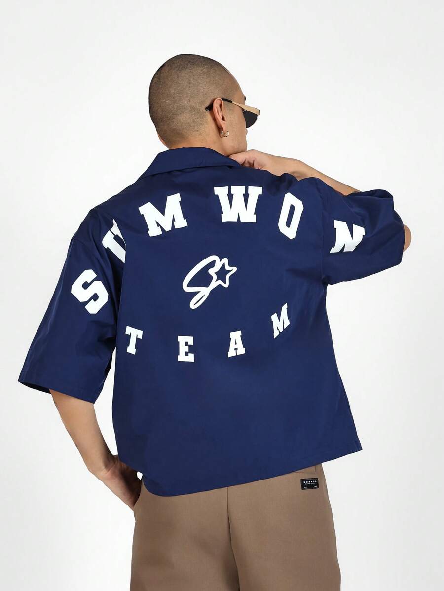 SUMWON Varsity Team Boxy Fit Kurzarm Button-Up Hemd, Athletischer Sportstil Sommer Streetwear Lässige Leichte Urbane Mode Anpassbares Team Uniform
