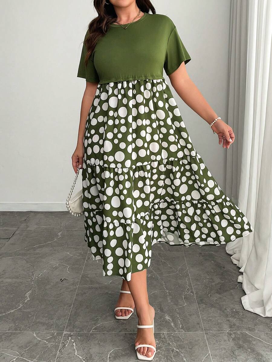 SHEIN LUNE Plus Size Women Solid Color Round Neck Polka Dot Print Patchwork Simple Casual Daily Short Sleeve Dress, Spring/Summer