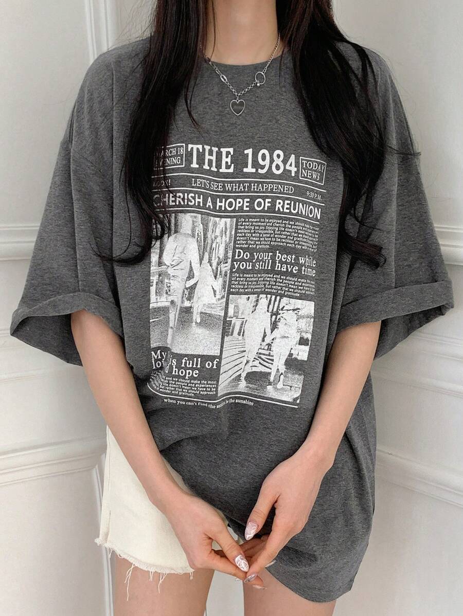 DAZY T-shirt oversize casual da donna con stampa slogan, scollo rotondo, spalle scoperte