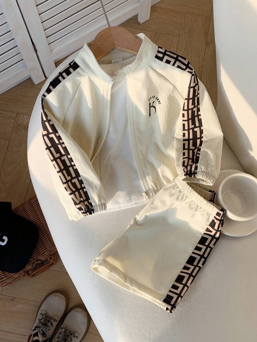 SHEIN 2 Pieces/Set Baby Boy Casual Contrast Color Jacket And Shorts Outfit, Spring/Summer