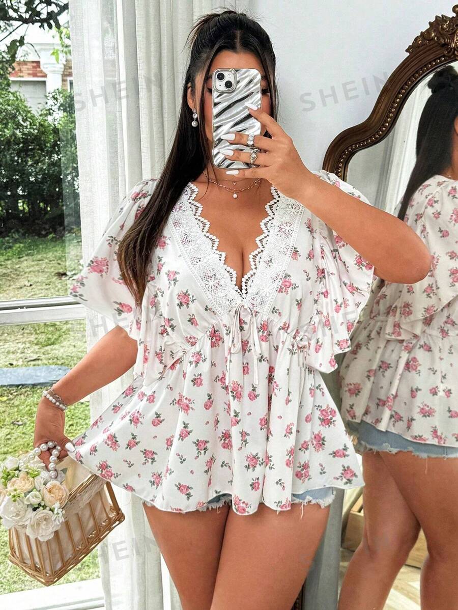 Sunnyshic Blusa de mujer talla grande con volantes en capas, cuello en V, mangas abultadas, estampado floral disperso, elegante, romántica y de estilo retro casual