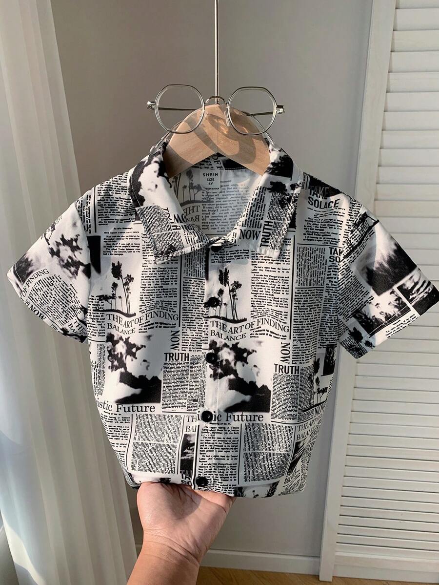 Kids Boy Casual Newspaper Print Turndown Collar Zip-Up Short Sleeve Woven Shirt, Suitable For Commuting, School, Daily Life, Vacation, Sports, Spring/Summer/Autumn/Winter