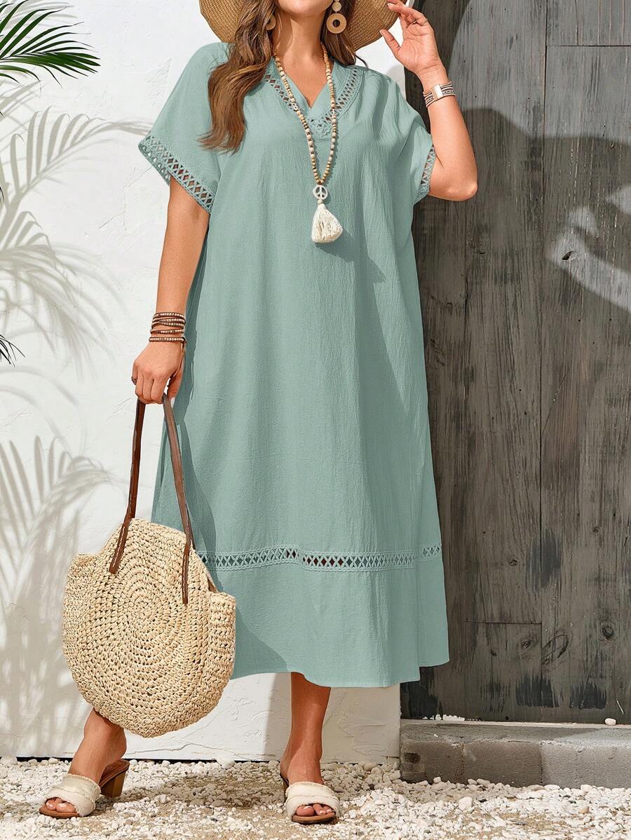 EMERY ROSE Plus Size Women Solid V-Neck Short Sleeve Straight Loose Casual Dress
