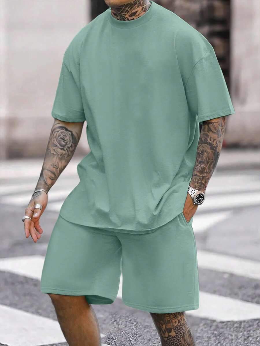 Manfinity Homme Conjunto de camiseta de unicolor y pantalón corto con cordón en la cintura para hombre, Conjunto de 2 piezas, Conjunto informal de 2 piezas para hombre, Conjunto de 2 piezas de verano para hombre