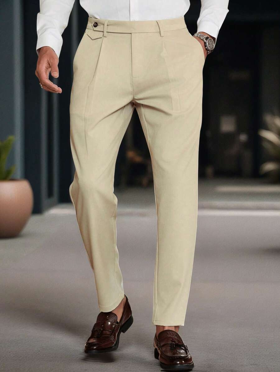 Manfinity Bizformal Pantalones de traje casuales simples de unicolor con diseño de detalle de cintura, hebilla asimétrica en la cintura.