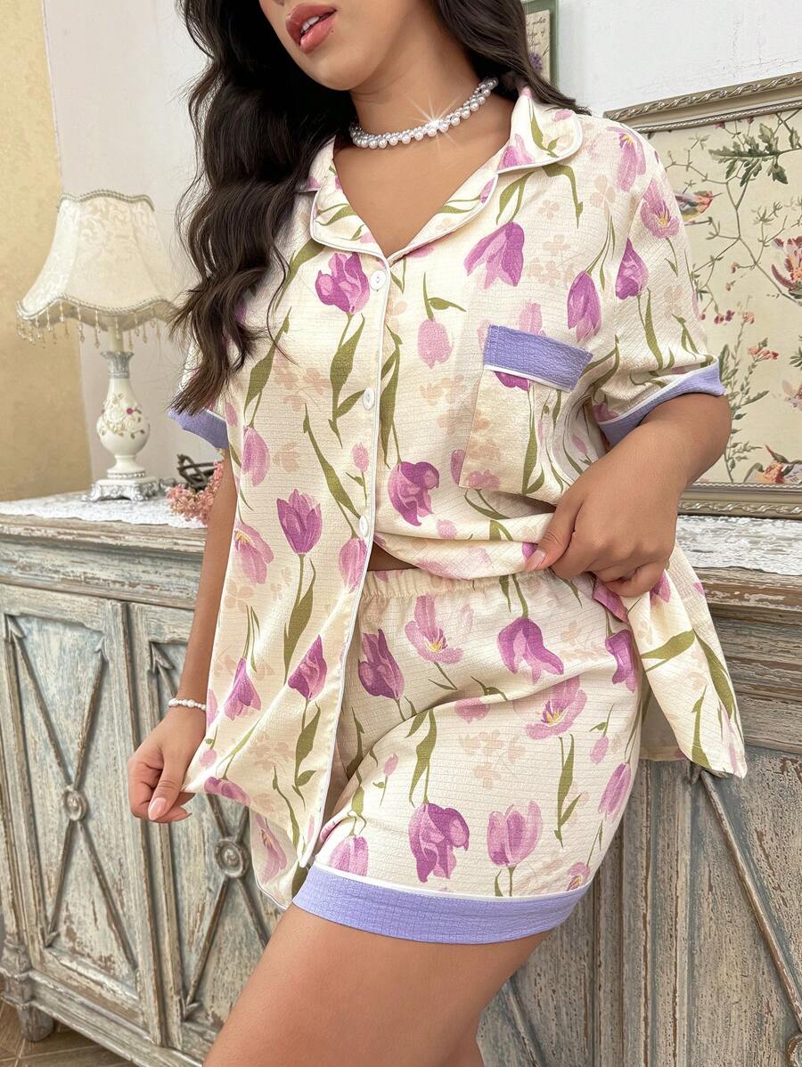 CottageSlumber Conjunto de pijama de short y blusa de manga corta de estampado floral con patchwork arrugado y abertura delantera para tallas grandes, ideal para vacaciones