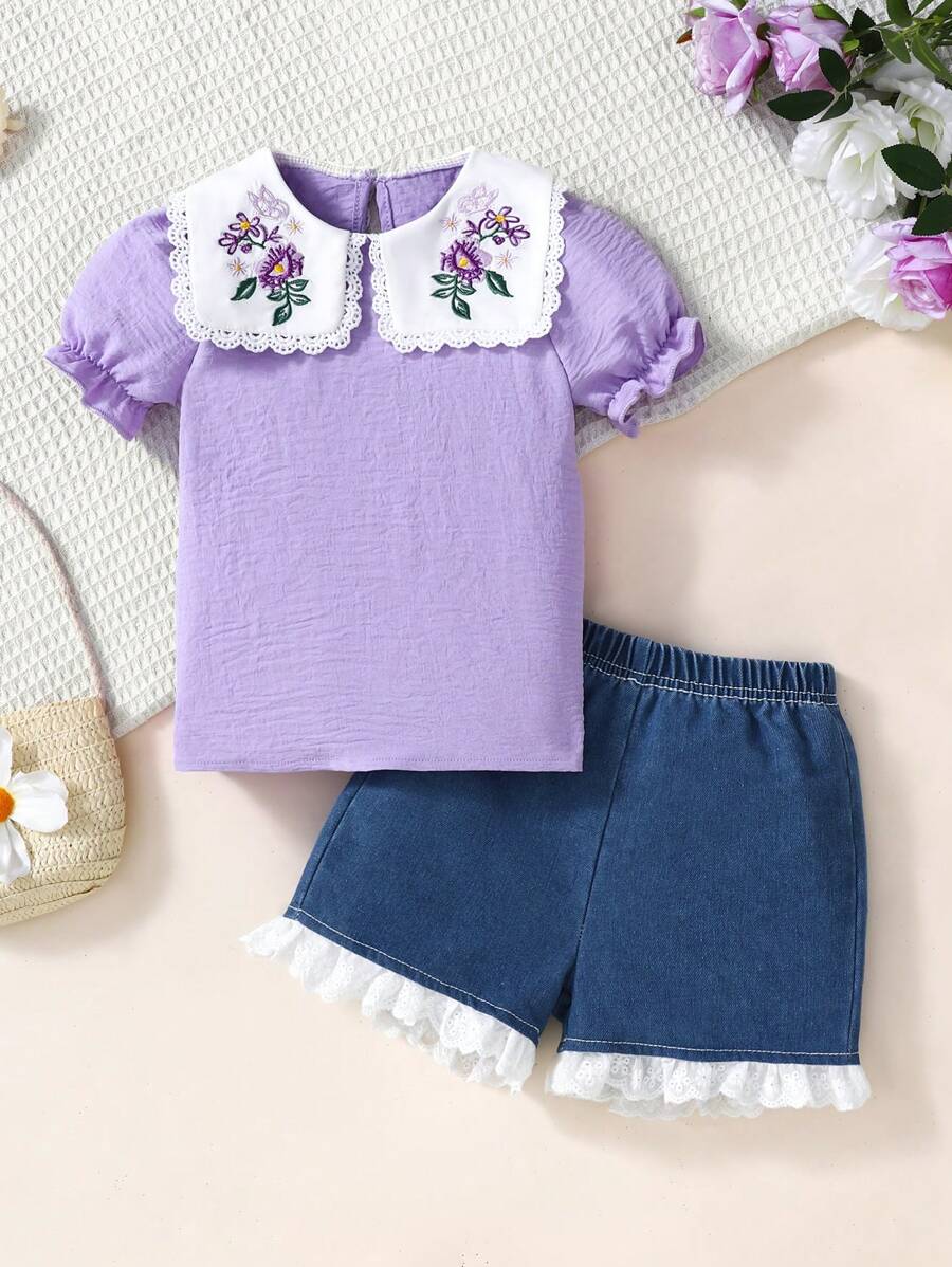 2 pezzi Set estivo da bambina con blusa a maniche a sbuffo con colletto a volant e ricamo floreale e shorts di jeans con volant