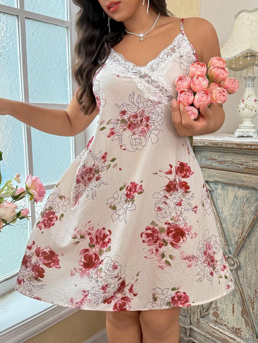 CottageSlumber Camisón de talla grande con encaje y estampado de rosas