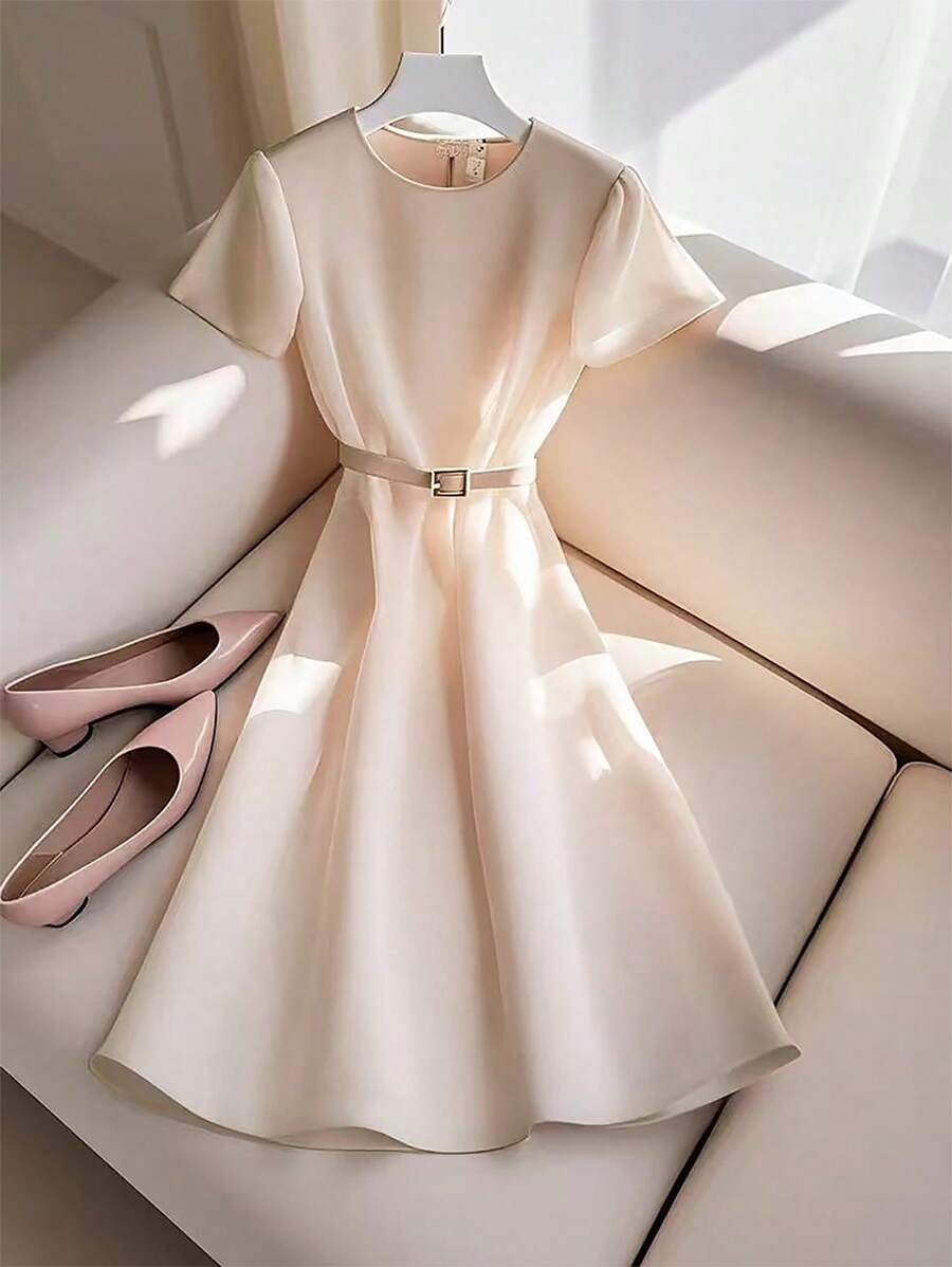 Franclia Vestito donna a maniche corte di colore unito, semplice elegante e di stile, adatto per l'estate