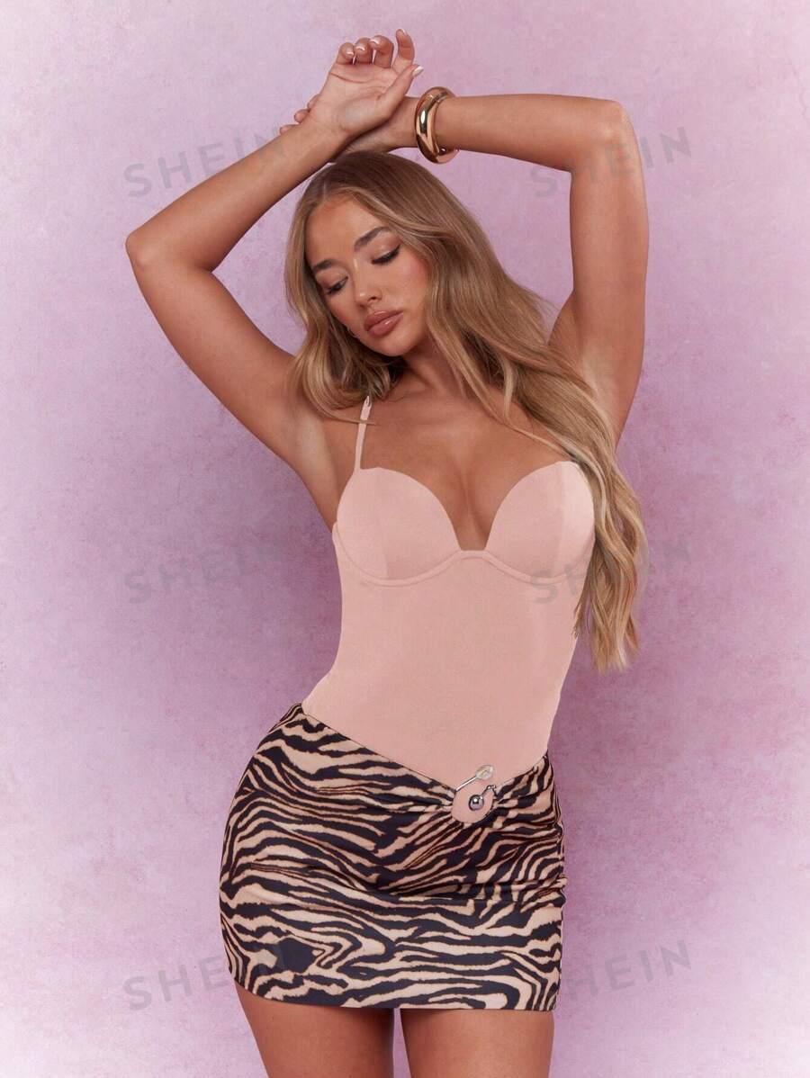 MISSGUIDED Body con cuello en pico, copas con molde, tanga, control de abdomen, suavizante todo el año, prenda básica para ropa interior, para fiestas, clubes y ocasiones especiales