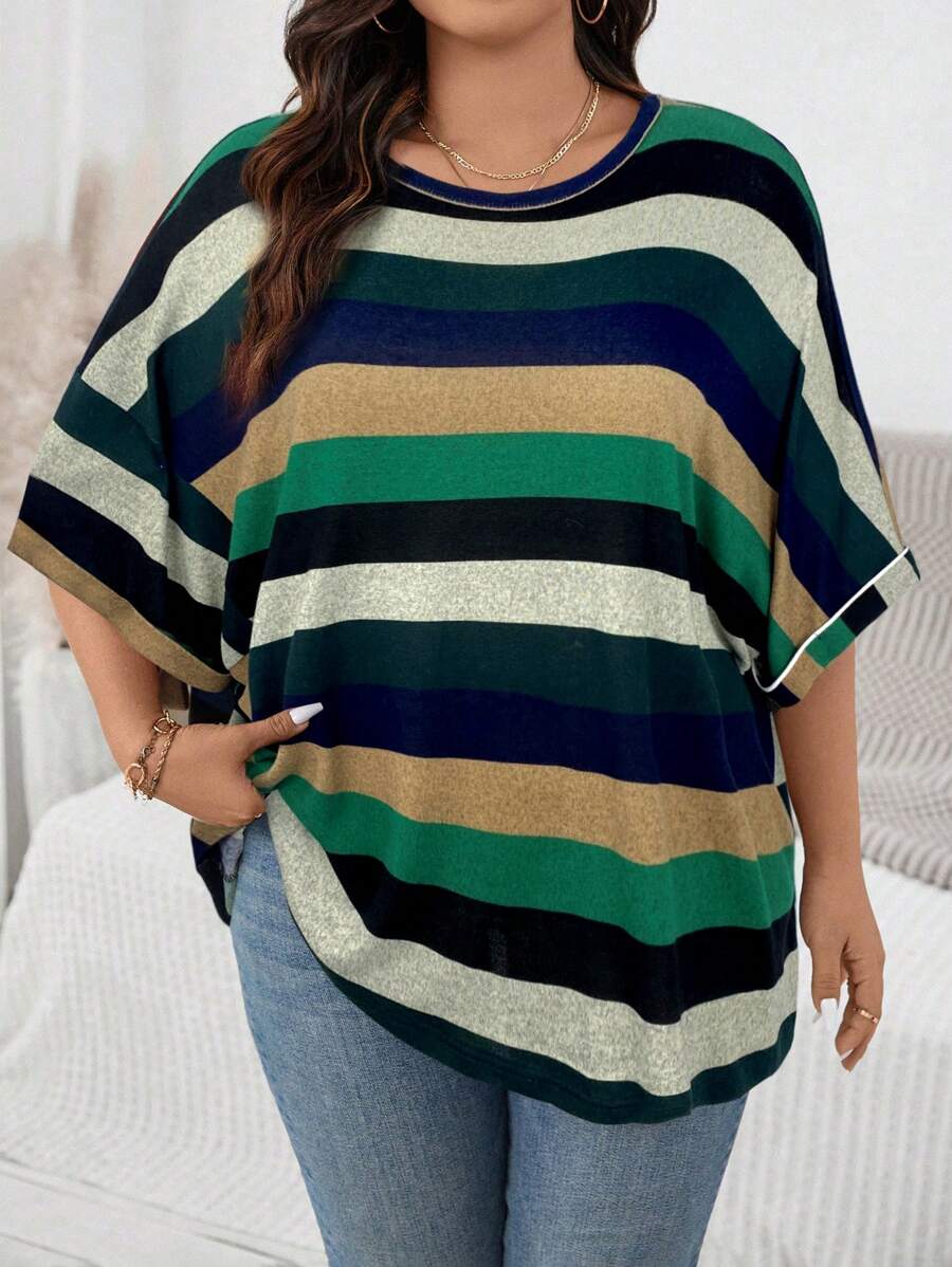 SHEIN LUNE Plus Size Round Neck Short Sleeve T-Shirt, Simple & Fashionable, Suitable For Summer Summer Tops Summer Outfits For Women Summer Outfits For Women